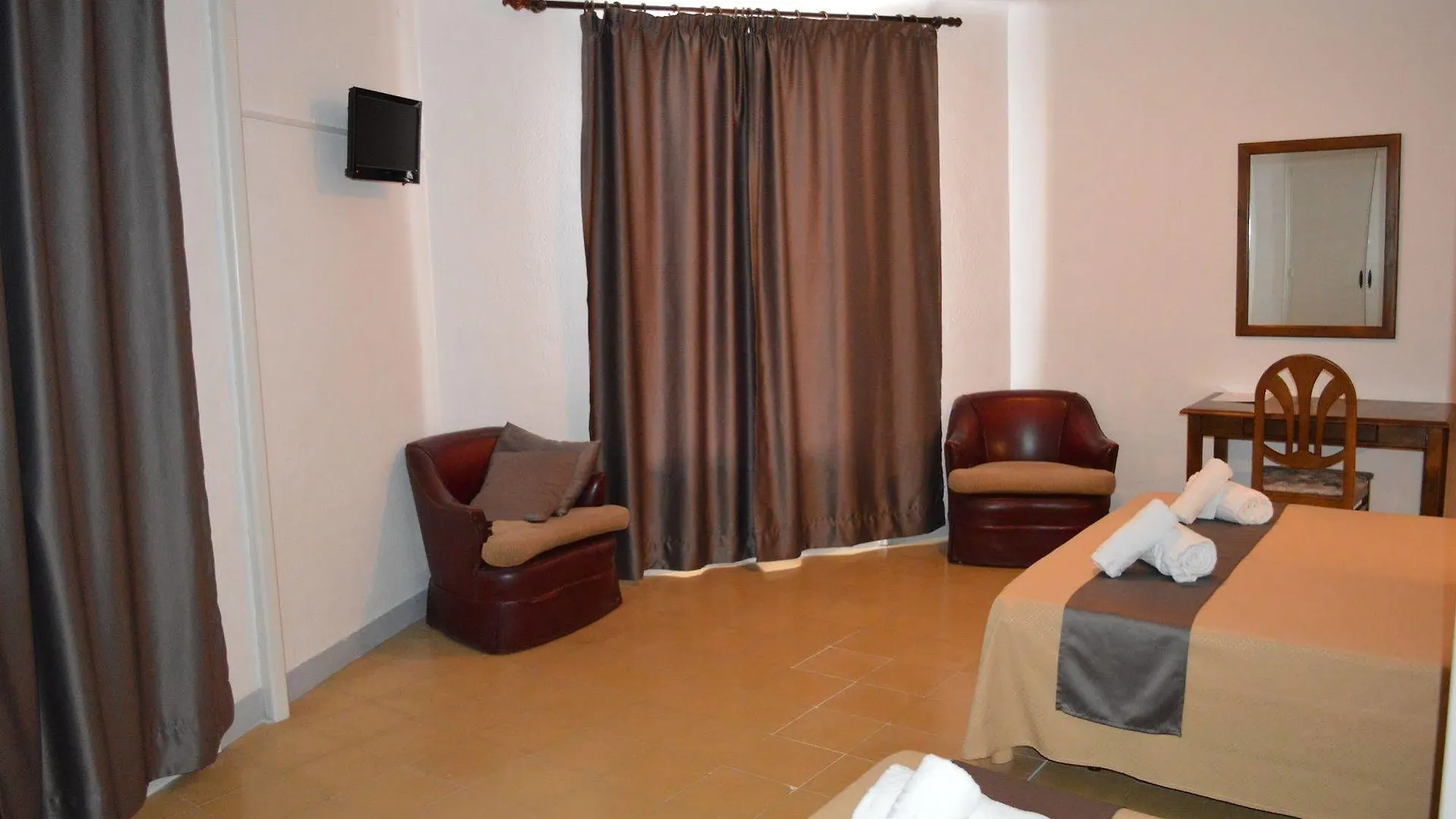 Hotel Apartaments Gesoria Porta Ferrada Sant Feliu de Guíxols 0*,  Spanje
